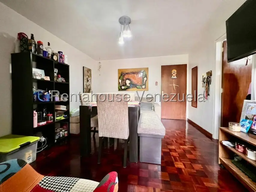 Apartamento (1 Nivel) en Venta en Chuao, Distrito Metropolitano - 4