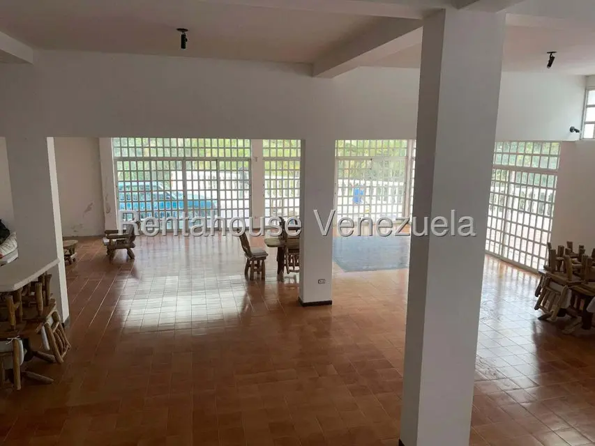 Casa (Multipes Niveles) en Venta en Oripoto, Distrito Metropolitano - 18