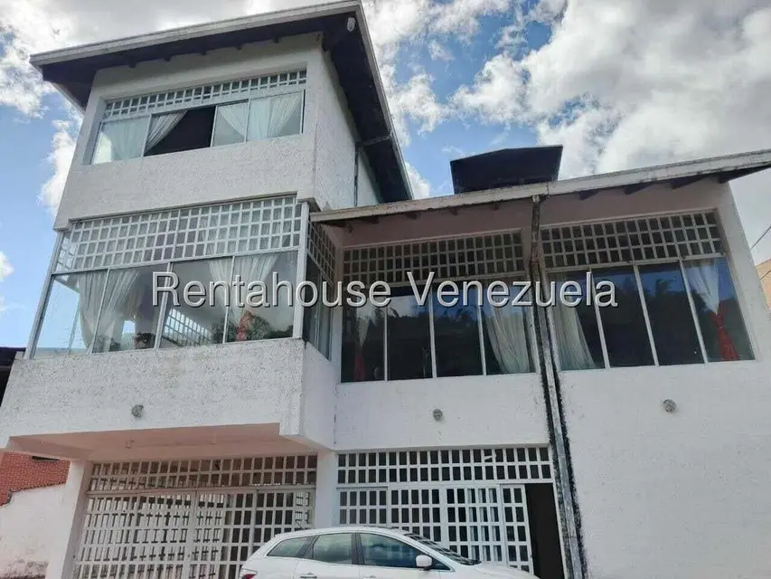 Casa (Multipes Niveles) en Venta en Oripoto, Distrito Metropolitano - 20