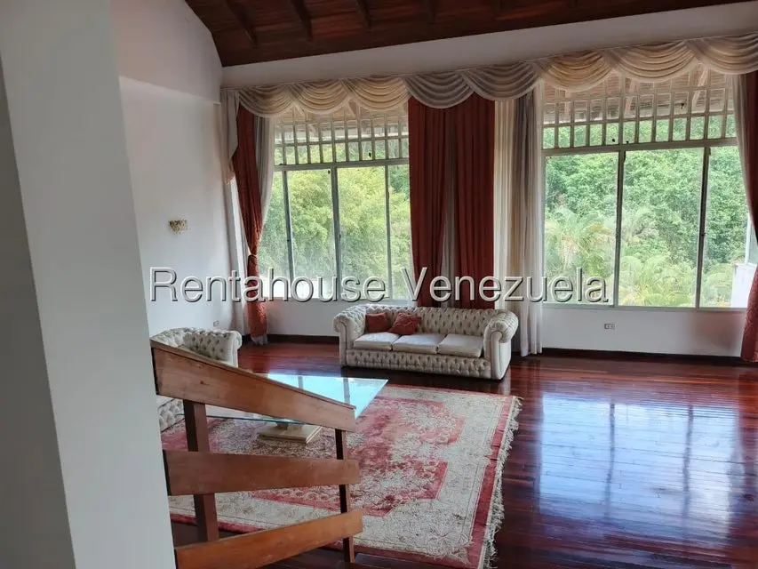 Casa (Multipes Niveles) en Venta en Oripoto, Distrito Metropolitano - 5