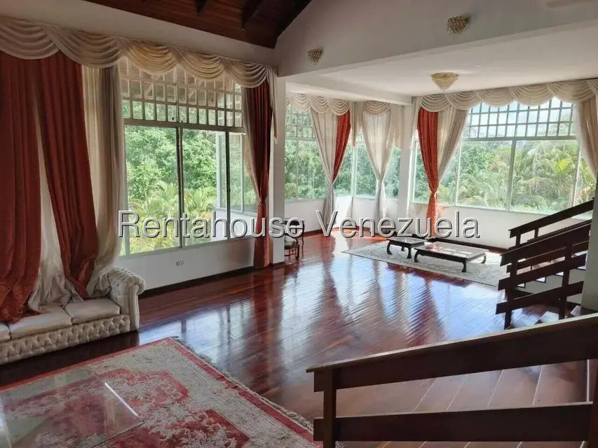 Casa (Multipes Niveles) en Venta en Oripoto, Distrito Metropolitano - 6