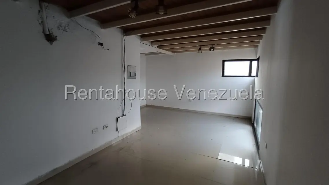Comercial (Local Comercial) en Alquiler en Zona Centro, Aragua - 11