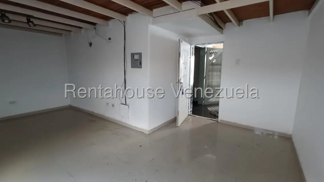 Comercial (Local Comercial) en Alquiler en Zona Centro, Aragua - 10