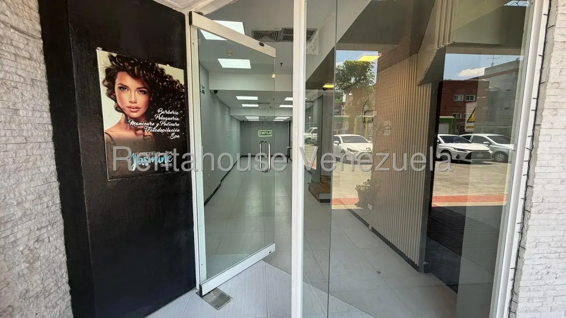 Comercial (Local Comercial) en Venta en San Bernardino, Distrito Metropolitano - 4