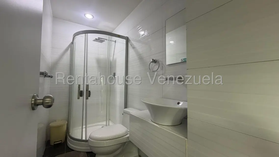 Comercial (Local Comercial) en Venta en San Bernardino, Distrito Metropolitano - 38