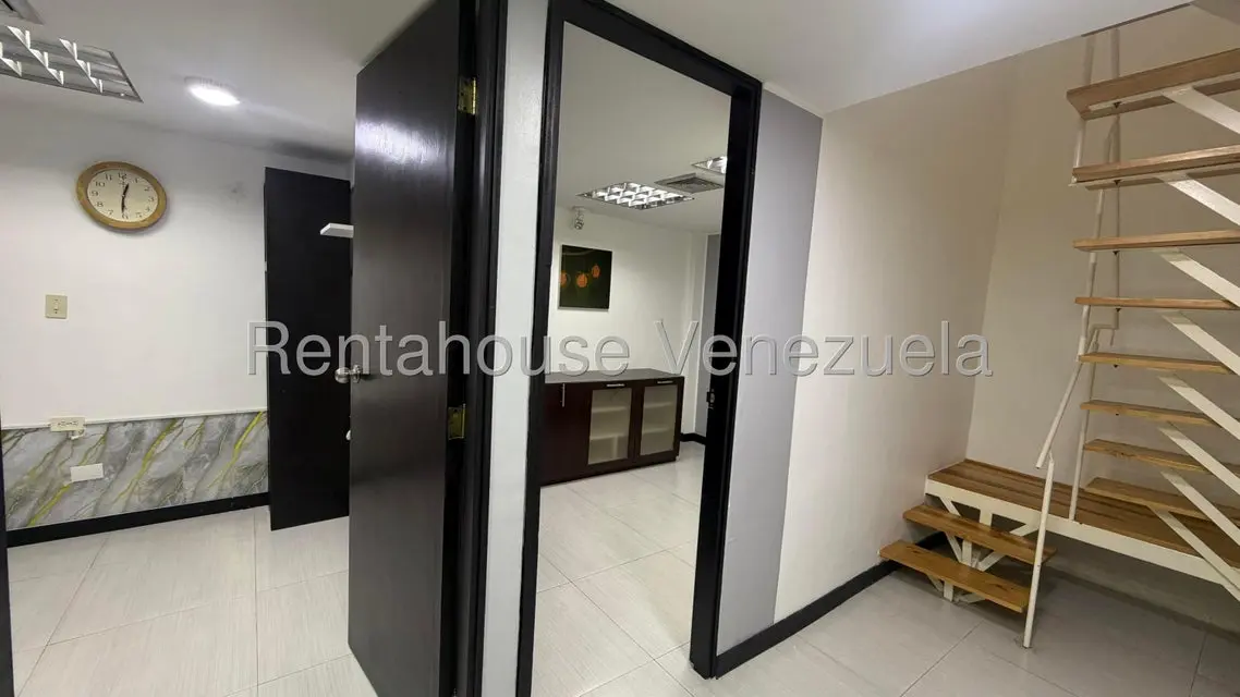 Comercial (Local Comercial) en Venta en San Bernardino, Distrito Metropolitano - 41
