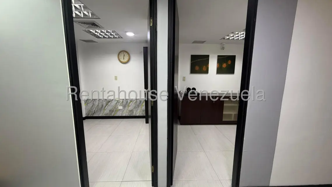 Comercial (Local Comercial) en Venta en San Bernardino, Distrito Metropolitano - 42