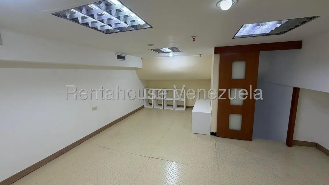 Comercial (Local Comercial) en Venta en San Bernardino, Distrito Metropolitano - 50