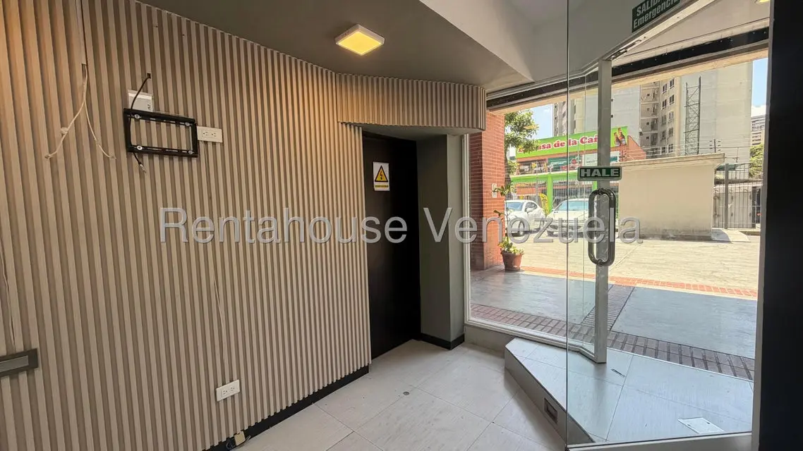 Comercial (Local Comercial) en Venta en San Bernardino, Distrito Metropolitano - 8