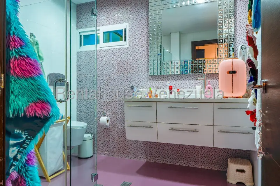 Casa (1 Nivel) en Alquiler en Altamira, Distrito Metropolitano - 16