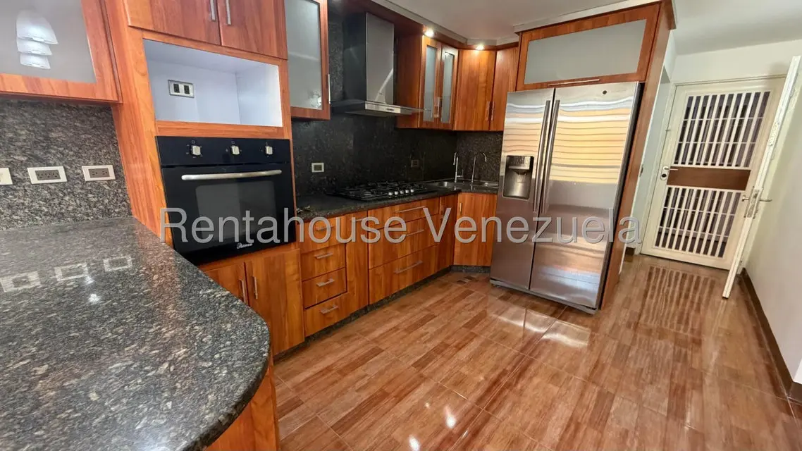 Apartamento (1 Nivel) en Alquiler en El Encantado, Distrito Metropolitano - 3