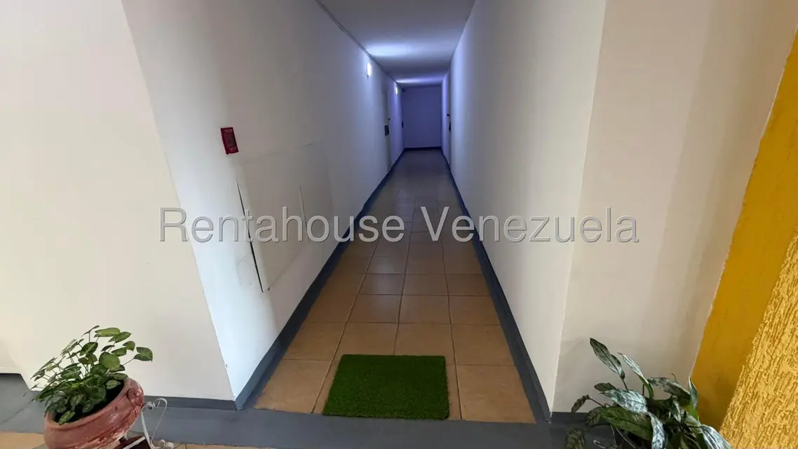Apartamento (1 Nivel) en Alquiler en El Encantado, Distrito Metropolitano - 28