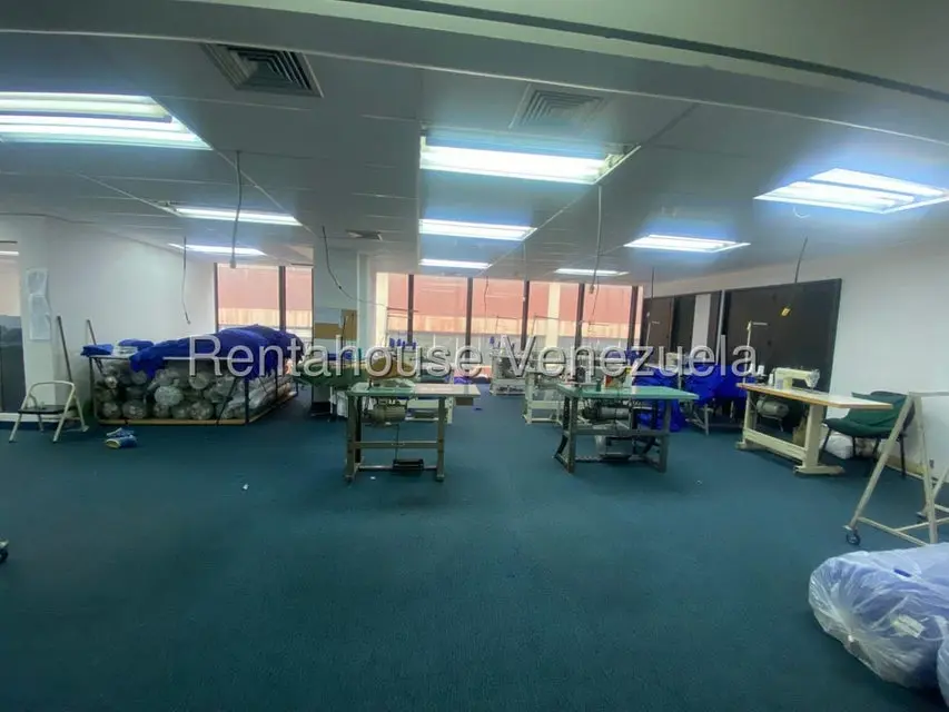 Comercial (Oficina) en Alquiler en La Urbina, Distrito Metropolitano - 22