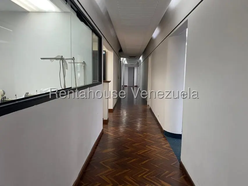 Comercial (Oficina) en Alquiler en La Urbina, Distrito Metropolitano - 27