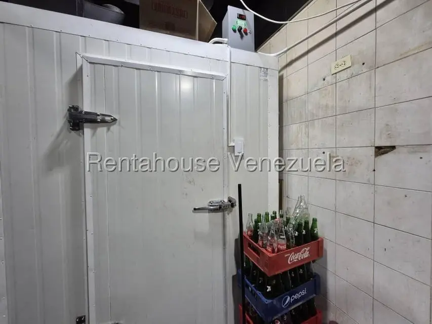 Negocios y Empresas (Alimentos y Bebidas) en Venta en Parroquia La Candelaria, Distrito Metropolitano - 24