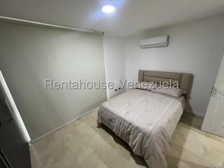 Apartamento (1 Nivel) en Alquiler en Los Naranjos de Las Mercedes, Distrito Metropolitano - 12