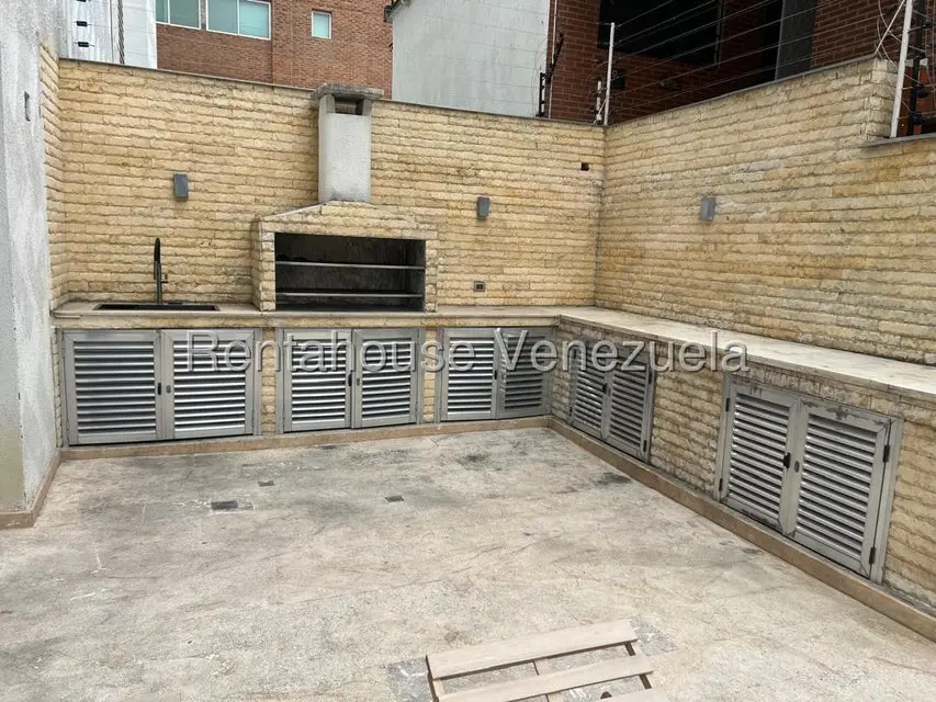 Apartamento (1 Nivel) en Alquiler en Los Naranjos de Las Mercedes, Distrito Metropolitano - 23