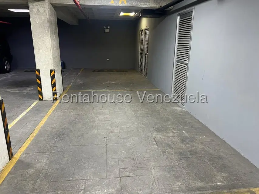 Apartamento (1 Nivel) en Alquiler en Los Naranjos de Las Mercedes, Distrito Metropolitano - 25