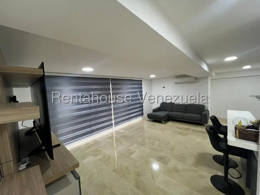 Apartamento (1 Nivel) en Alquiler en Los Naranjos de Las Mercedes, Distrito Metropolitano - 4