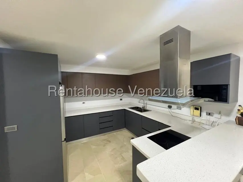 Apartamento (1 Nivel) en Alquiler en Los Naranjos de Las Mercedes, Distrito Metropolitano - 6
