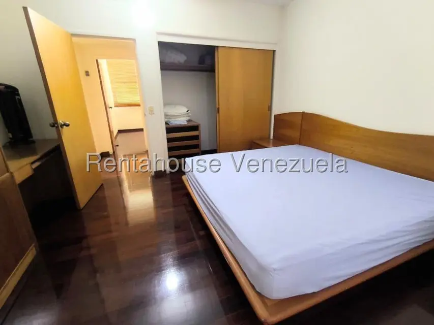 Apartamento (1 Nivel) en Alquiler en Chuao, Distrito Metropolitano - 19