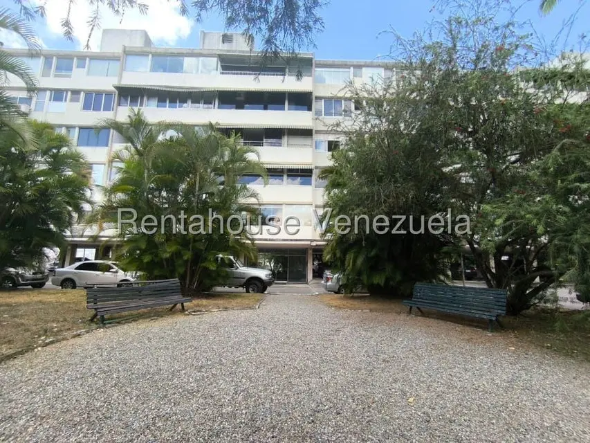 Apartamento (1 Nivel) en Alquiler en Chuao, Distrito Metropolitano - 27