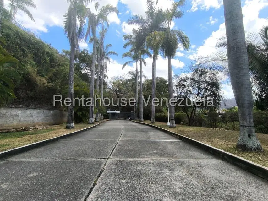 Apartamento (1 Nivel) en Alquiler en Chuao, Distrito Metropolitano - 28