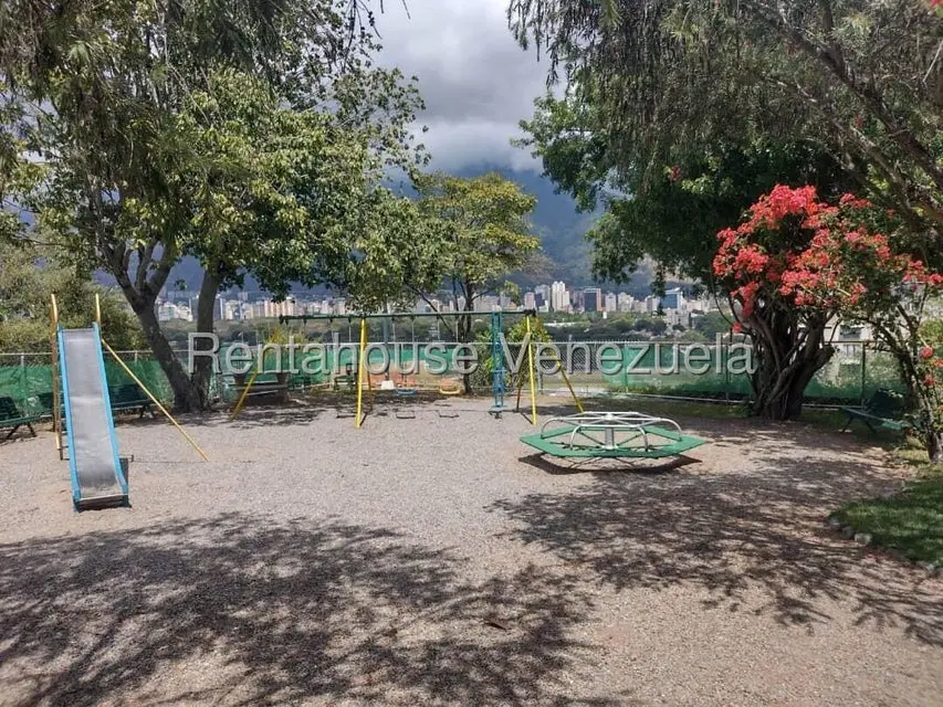 Apartamento (1 Nivel) en Alquiler en Chuao, Distrito Metropolitano - 34