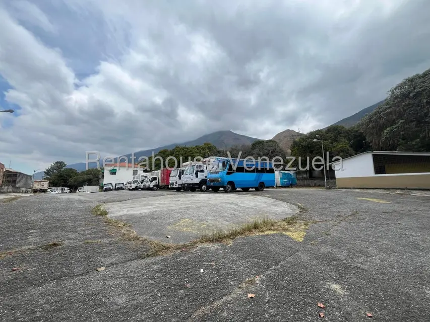 Terreno (Comercial) en Alquiler en Boleita Norte, Distrito Metropolitano - 3