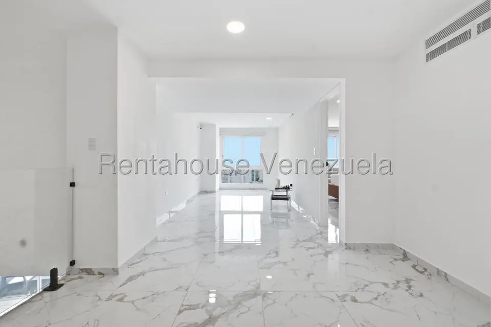 Apartamento (1 Nivel) en Alquiler en Chulavista, Distrito Metropolitano - 20