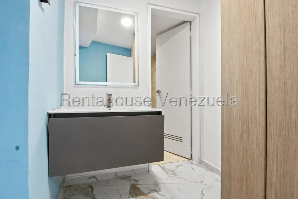 Apartamento (1 Nivel) en Alquiler en Chulavista, Distrito Metropolitano - 30