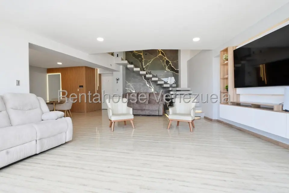 Apartamento (1 Nivel) en Alquiler en Chulavista, Distrito Metropolitano - 5