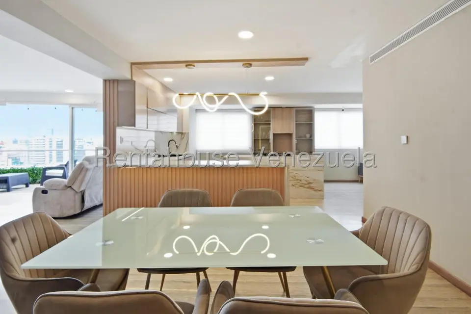 Apartamento (1 Nivel) en Alquiler en Chulavista, Distrito Metropolitano - 6