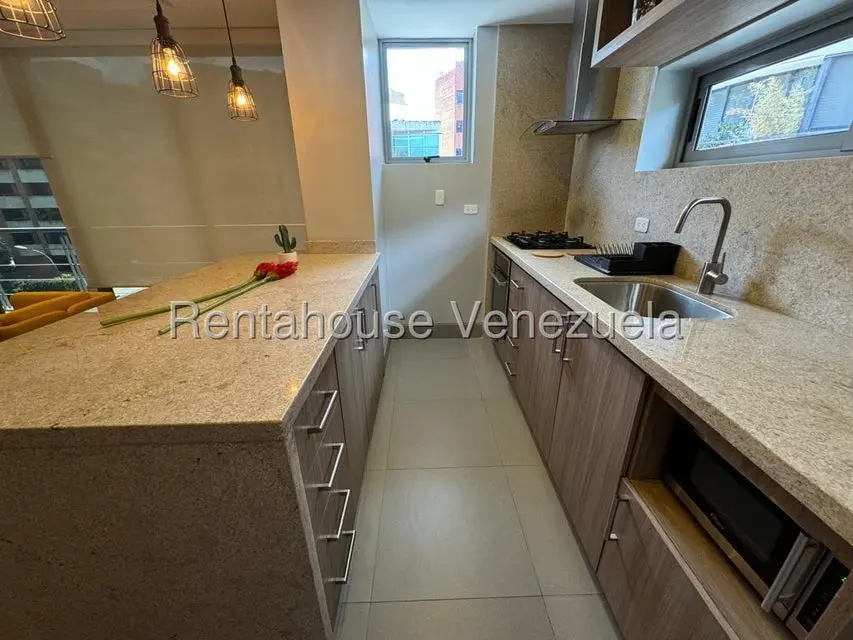 Apartamento (1 Nivel) en Alquiler en Campo Alegre, Distrito Metropolitano - 9