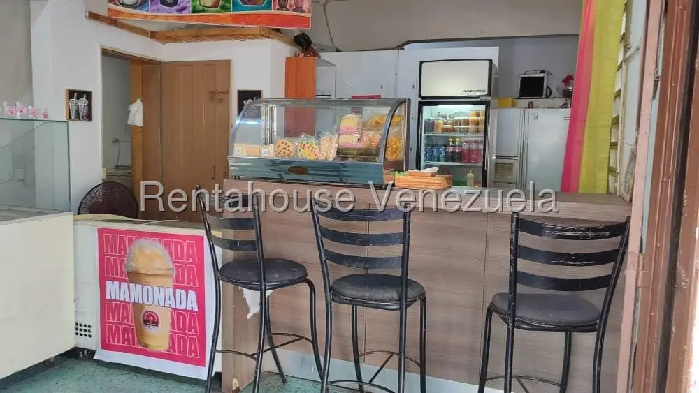 Casa (1 Nivel) en Venta en Centro, Lara - 11