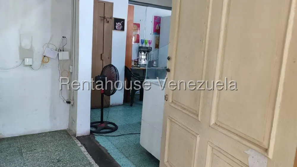 Casa (1 Nivel) en Venta en Centro, Lara - 13