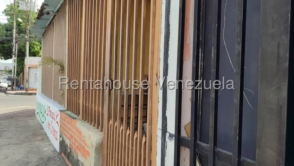 Casa (1 Nivel) en Venta en Centro, Lara - 24