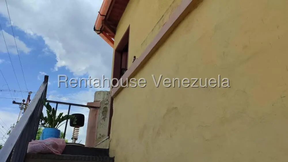 Casa (1 Nivel) en Venta en Centro, Lara - 26