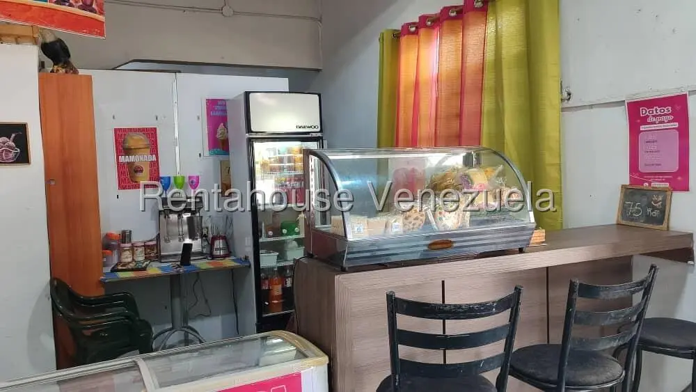 Casa (1 Nivel) en Venta en Centro, Lara - 10