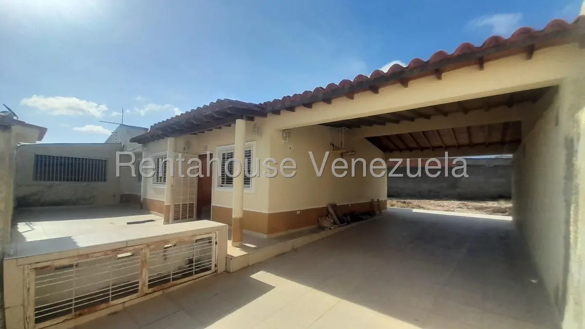 Casa (1 Nivel) en Venta en Porlamar, Nueva Esparta - 2