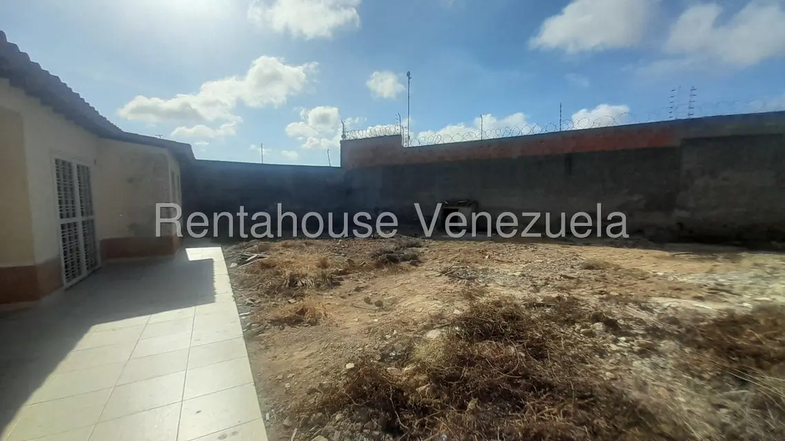 Casa (1 Nivel) en Venta en Porlamar, Nueva Esparta - 16