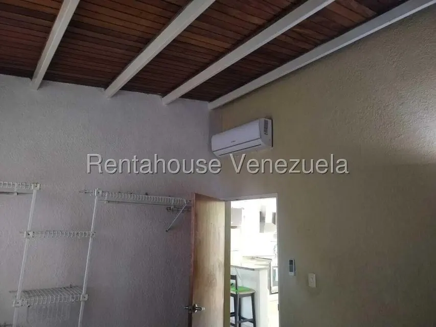 Casa (1 Nivel) en Alquiler en La Piedad Norte, Lara - 13