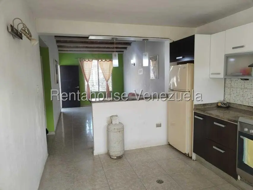 Casa (1 Nivel) en Alquiler en La Piedad Norte, Lara - 8