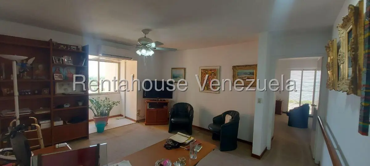 Apartamento (1 Nivel) en Venta en Avenida El Milagro, Zulia - 7