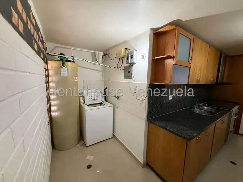 Apartamento (Planta Baja) en Alquiler en Nueva Casarapa, Miranda - 14