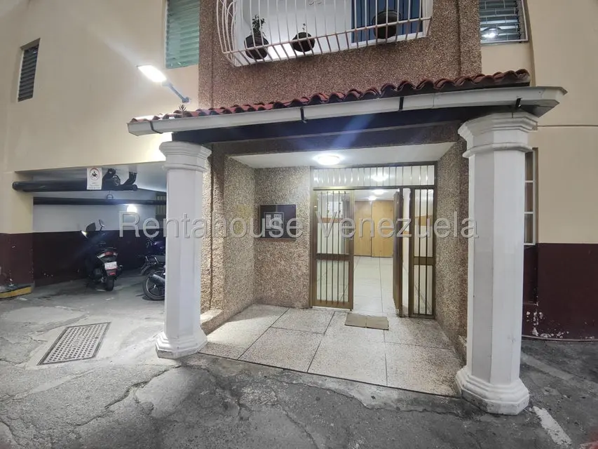 Apartamento (1 Nivel) en Alquiler en Los Ruices, Distrito Metropolitano - 15