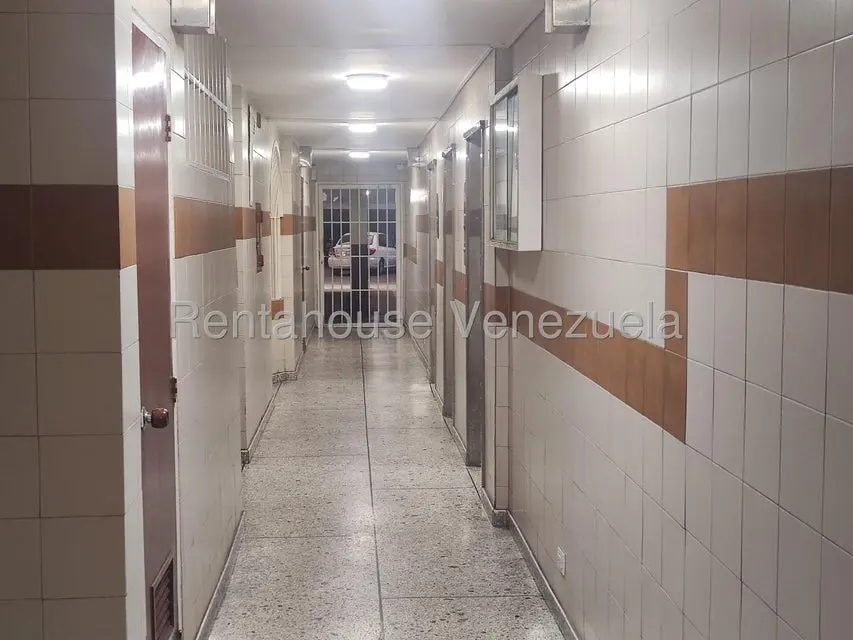 Apartamento (1 Nivel) en Alquiler en Los Ruices, Distrito Metropolitano - 16