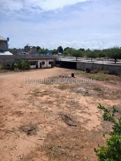 Comercial (Local Comercial) en Venta en Zona Industrial, Zulia - 13