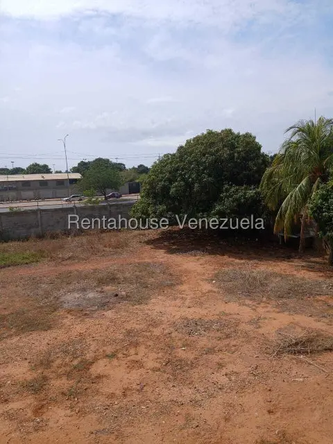 Comercial (Local Comercial) en Venta en Zona Industrial, Zulia - 14