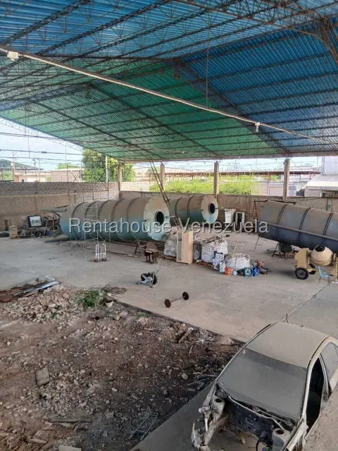 Comercial (Local Comercial) en Venta en Zona Industrial, Zulia - 4